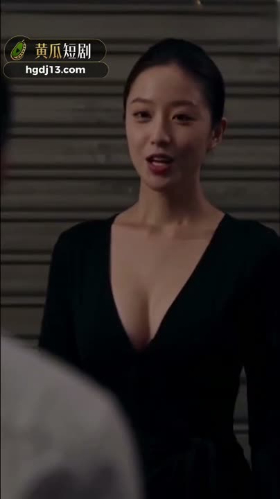 丰乳肥臀海报