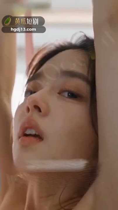 囚操海报